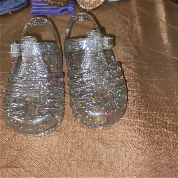 3 pairs of infant jelly shoe(s) - Picture 2 of 3